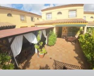 Jardí de Casa adosada en venda en Jerez de la Frontera amb Aire condicionat i Terrassa