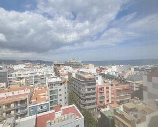 Vista exterior de Estudi de lloguer en Las Palmas de Gran Canaria amb Terrassa i Balcó