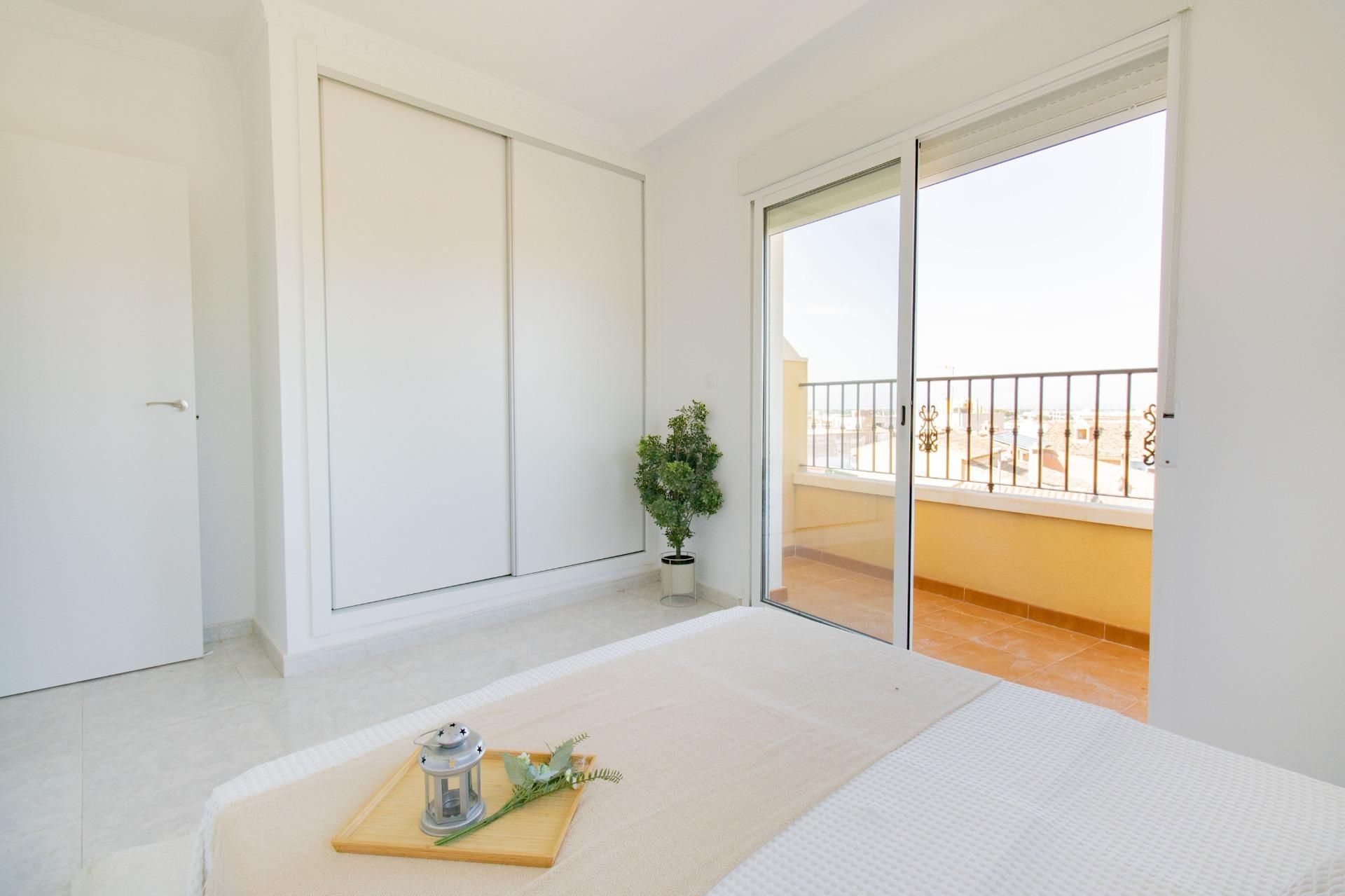 Dormitori de Pis en venda en Algorfa amb Jardí privat, Terrassa i Balcó