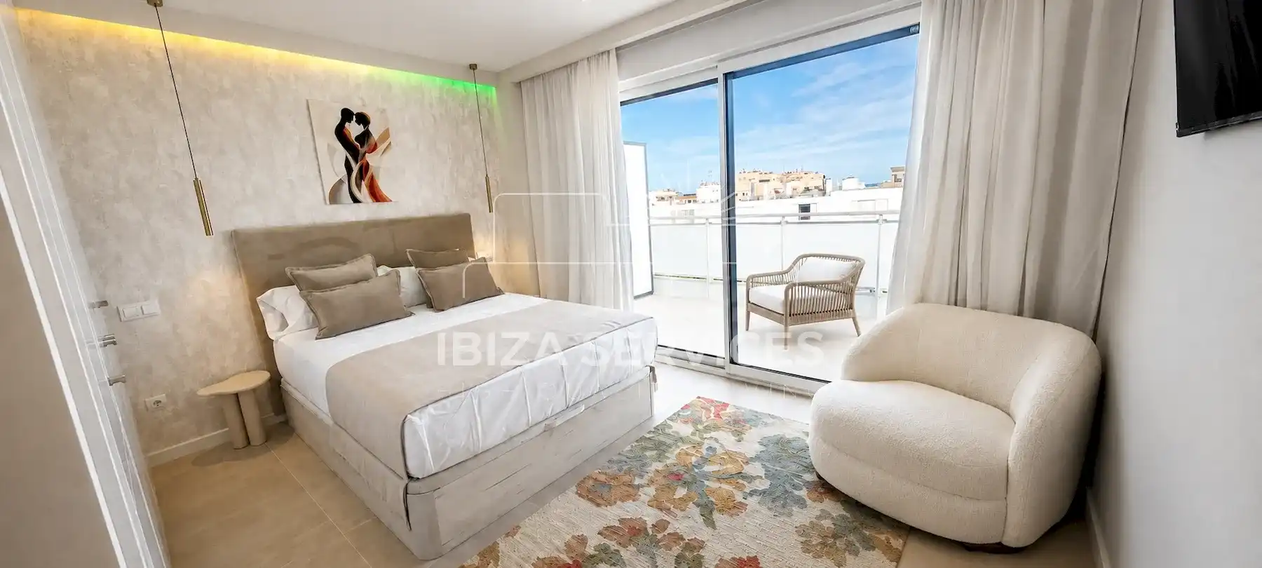 Bedroom of Flat for rent in Eivissa  with Air Conditioner, Private garden and Swimming Pool