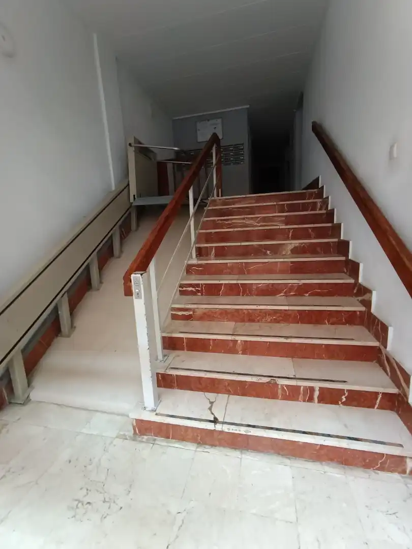 Flat with terrace for sale in Pasaje de Cox, imagen 2