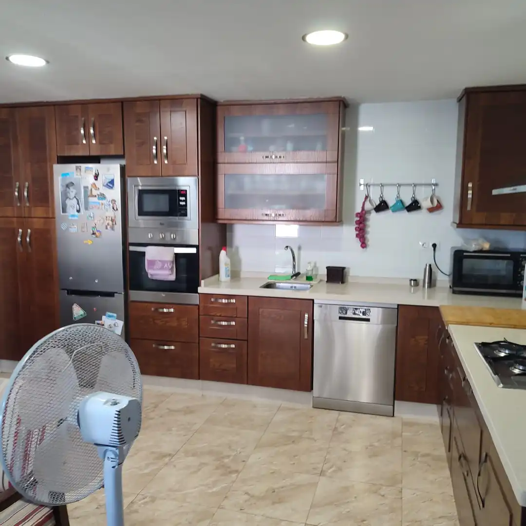 Casa con piscina in vendita a Periurbano Oeste - Sierra
