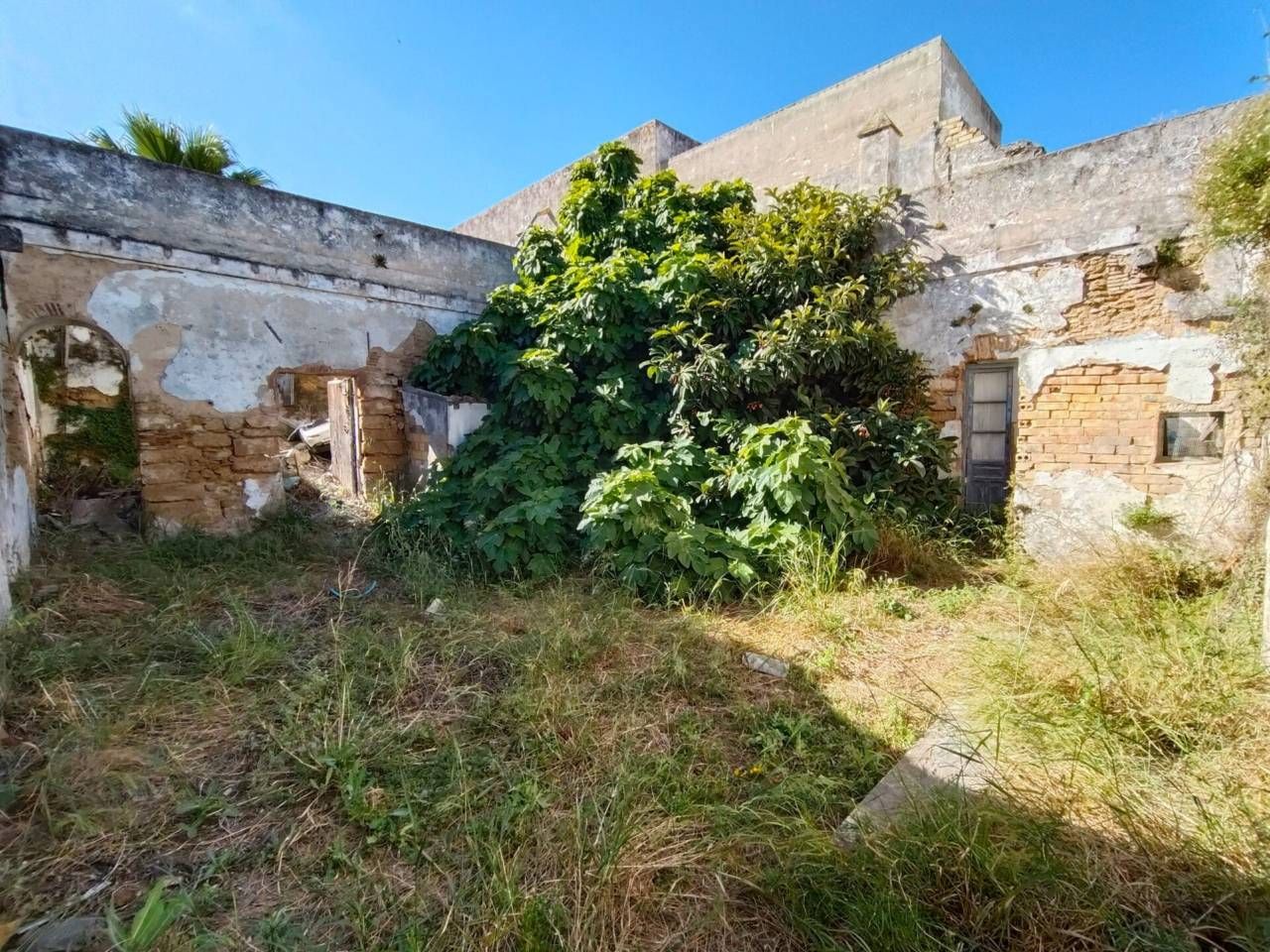 Land for sale in San Fernando