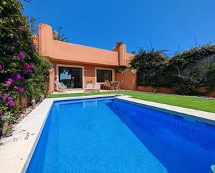 Jardí de Planta baixa en venda en Marbella amb Aire condicionat, Jardí privat i Terrassa