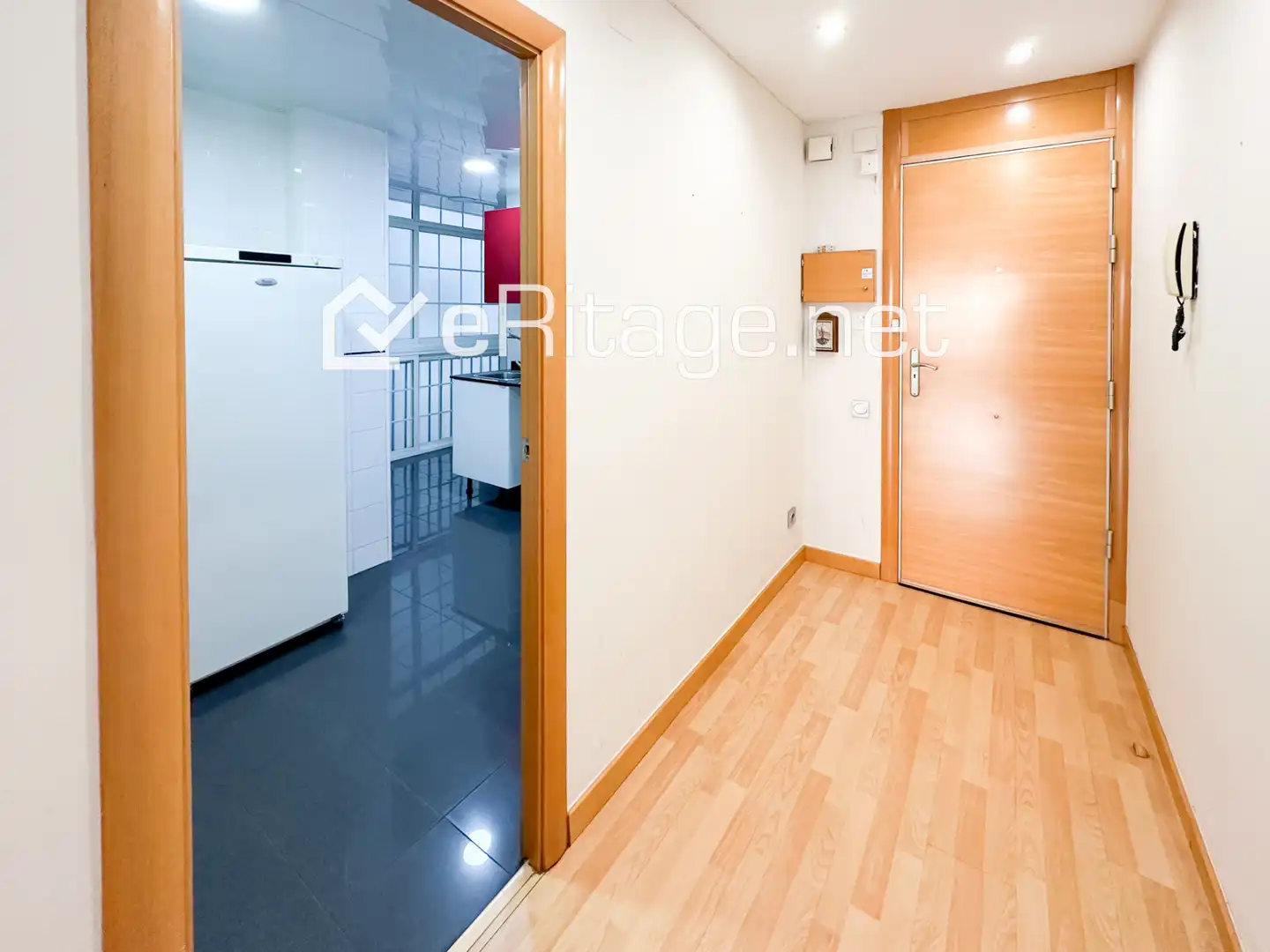 Piso en venta en L'Hospitalet de Llobregat con Aire acondicionado, Calefacción y Parquet