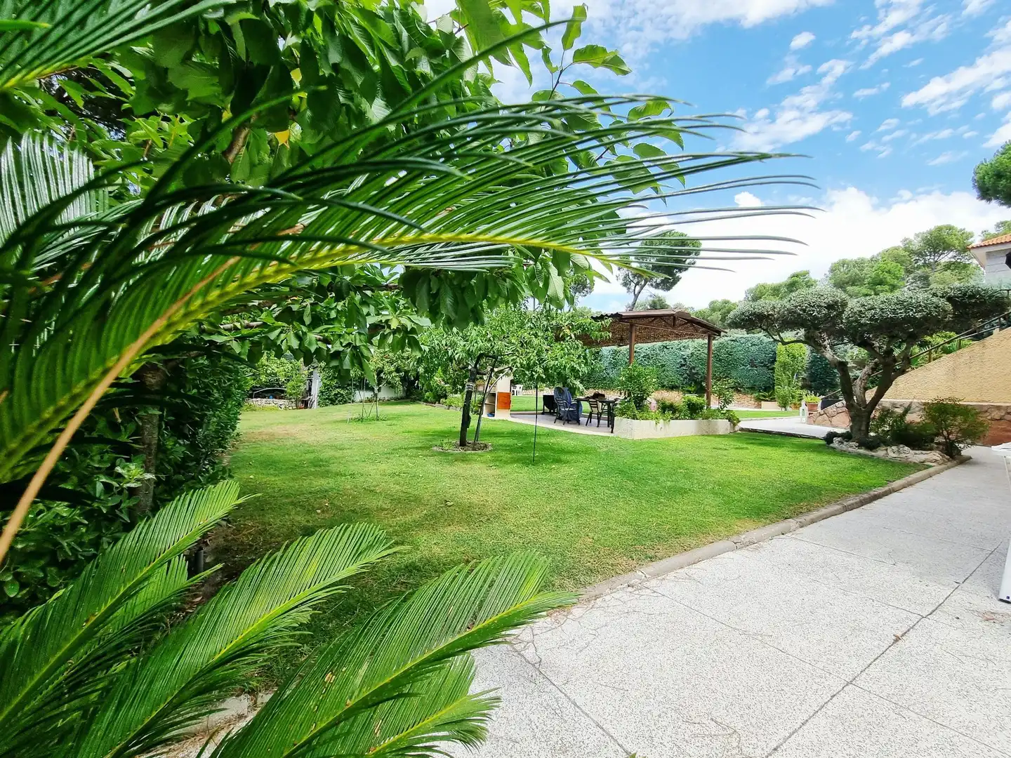 Jardí de Casa o xalet en venda en Boadilla del Monte amb Calefacció, Jardí privat i Terrassa