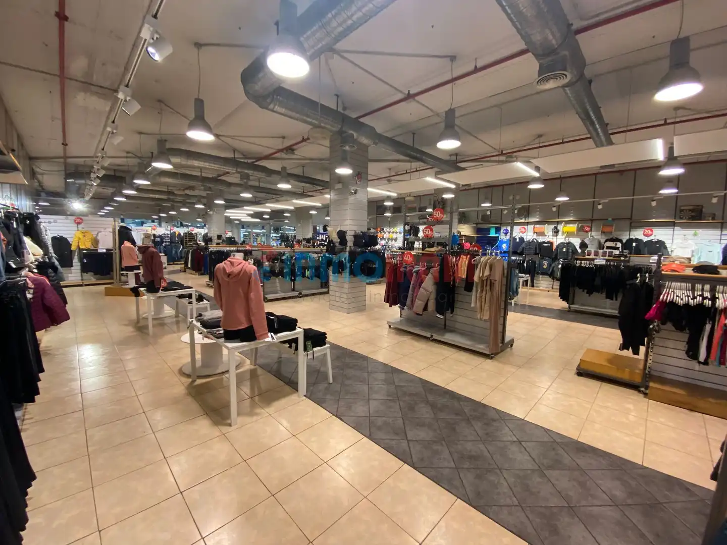 Gewerbefläche zum Verkauf in Centro Comercial Carrefour, imagen 3