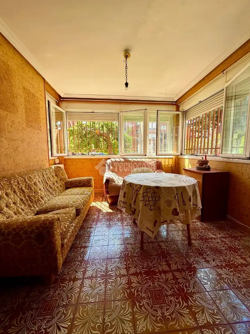 Living room of Flat for sale in Madrid  with Heating, Parquet flooring and Terrace