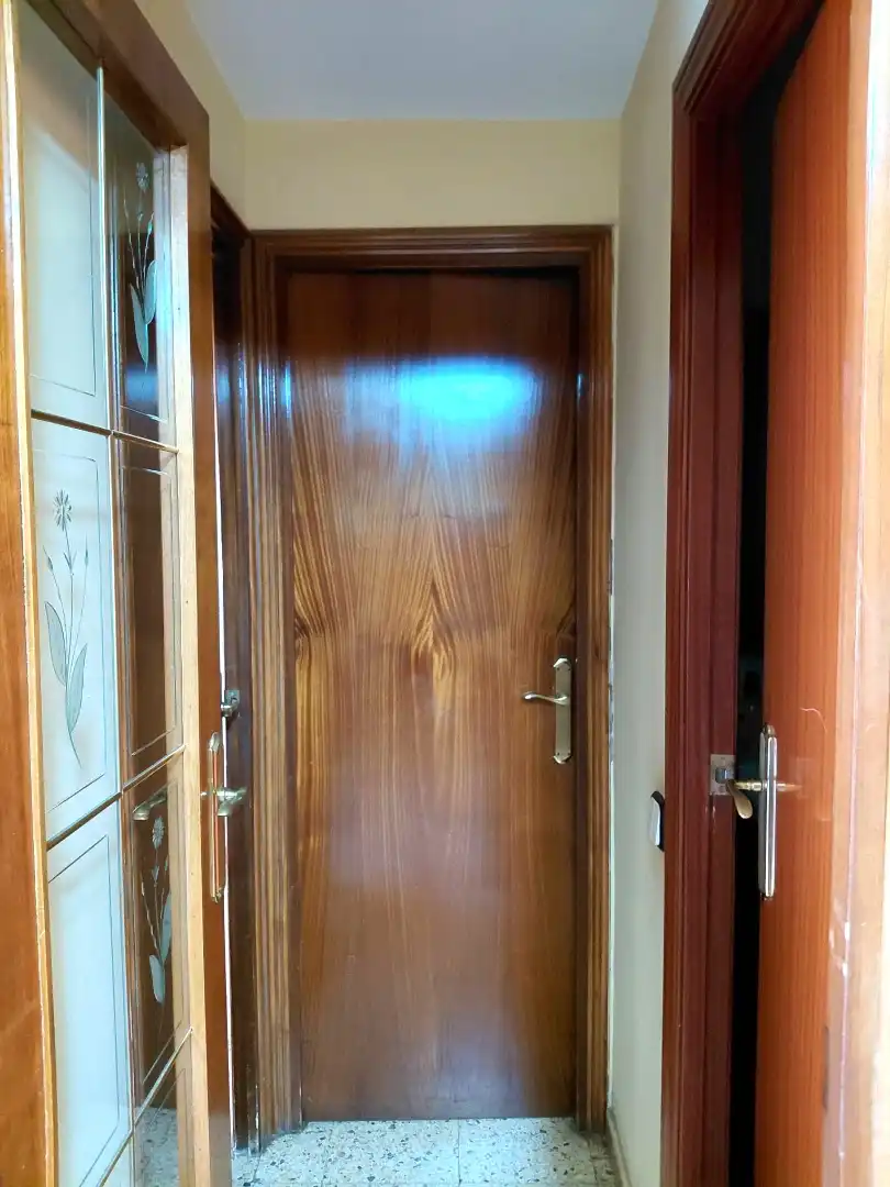 Piso en venta en L'Hospitalet de Llobregat con Aire acondicionado, Calefacción y Amueblado