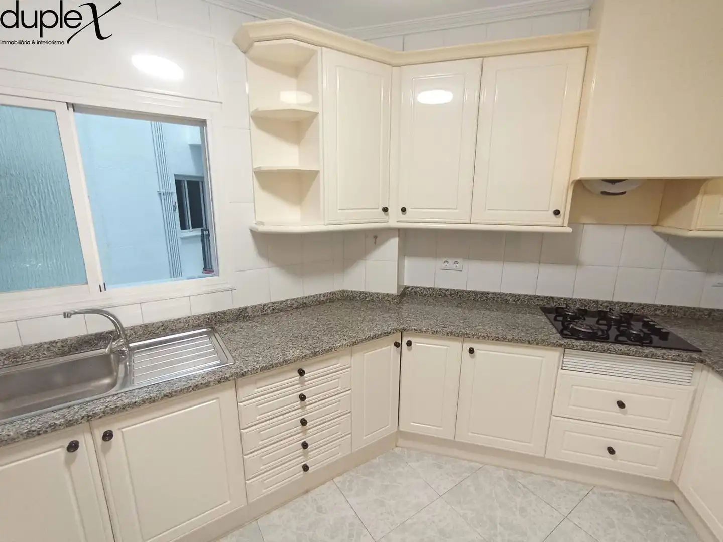 Kitchen of Flat for rent in Mataró  with Heating and Balcony