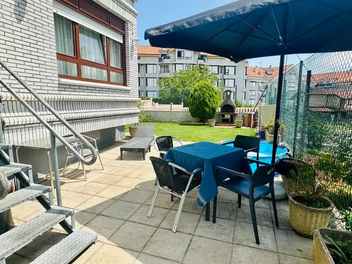 Terraza de Piso en venta en Noja con Balcón