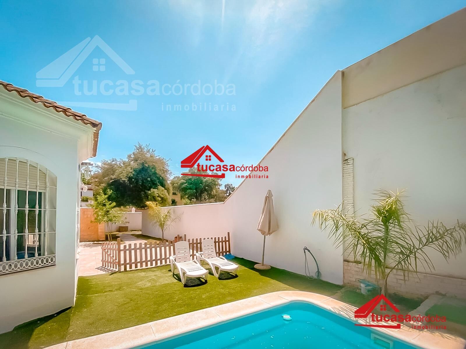 Piscina de Casa o xalet en venda en  Córdoba Capital amb Aire condicionat, Calefacció i Jardí privat