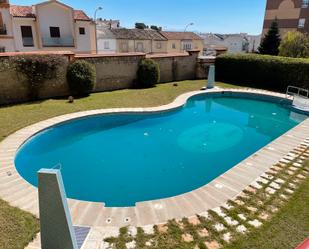 Swimming pool of Duplex for sale in Úbeda  with Air Conditioner, Heating and Terrace