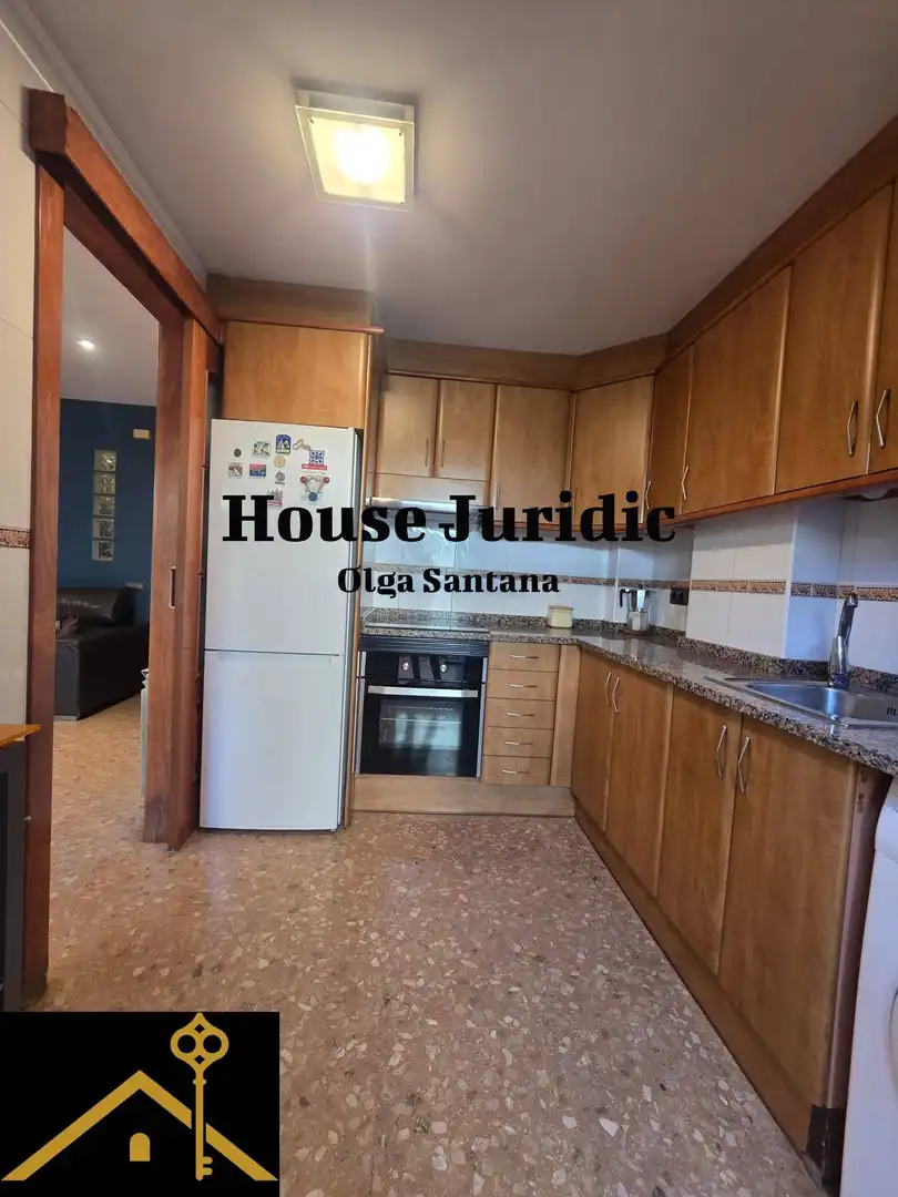 Cuina de Pis en venda en Mataró amb Aire condicionat, Calefacció i Terrassa