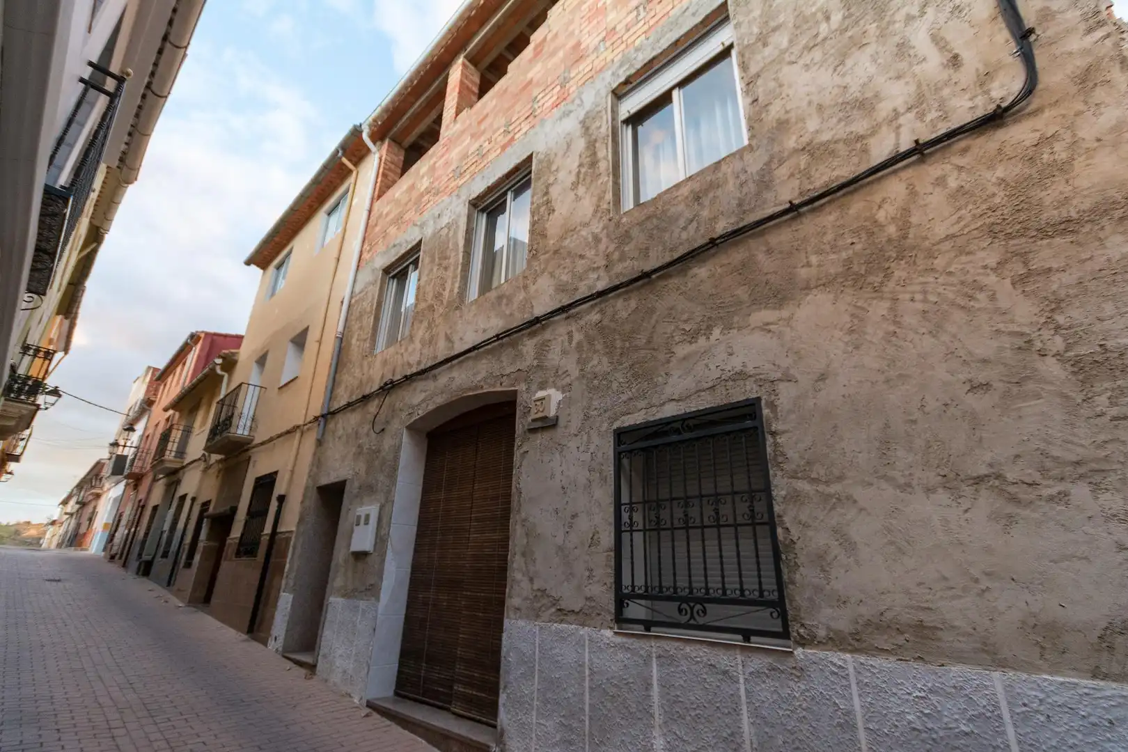 Vista exterior de Casa o chalet en venta en Llutxent con Aire acondicionado, Terraza y Amueblado