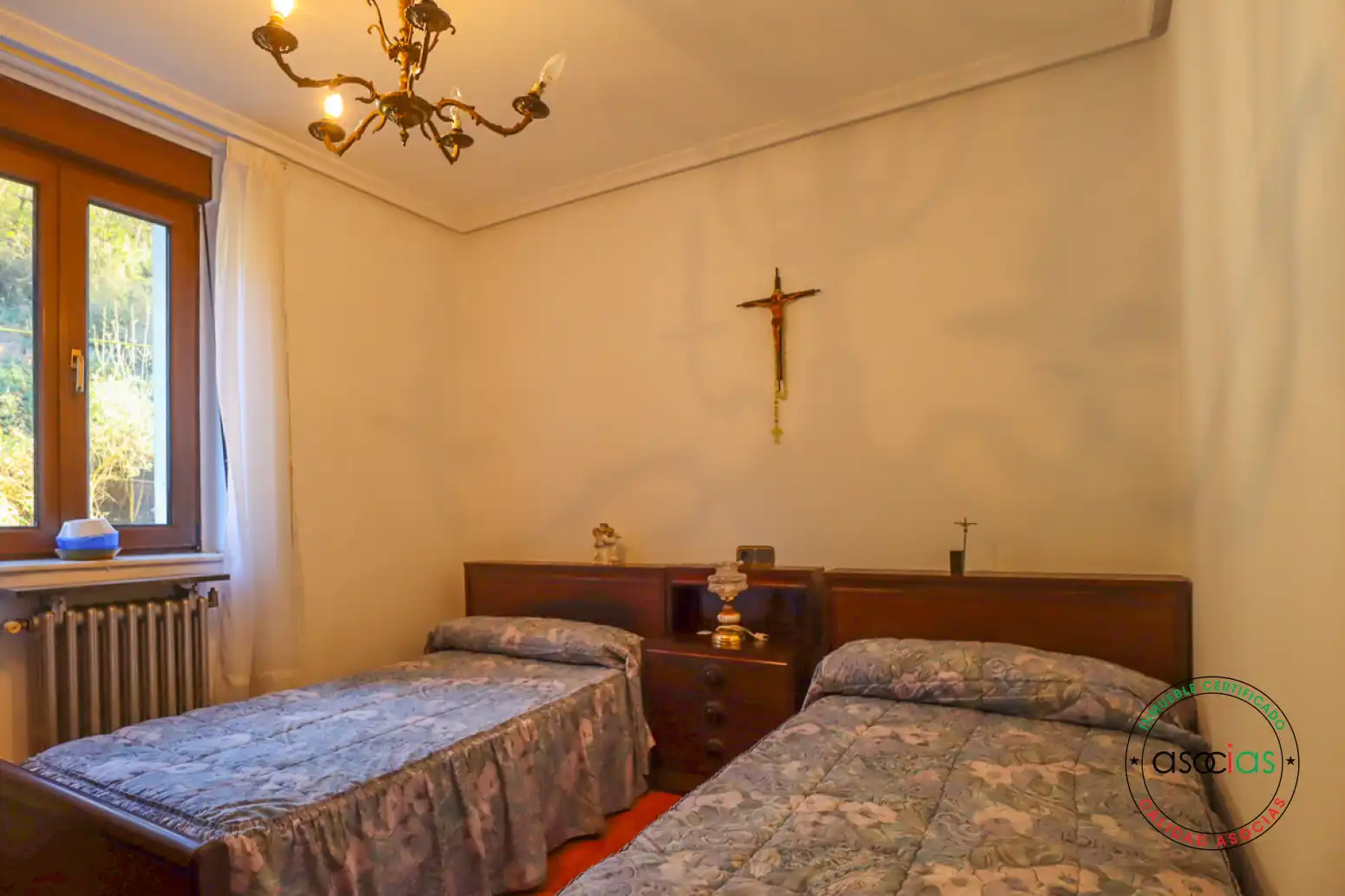Habitación de Casa o chalet en venta en Langreo con Calefacción, Trastero y Amueblado