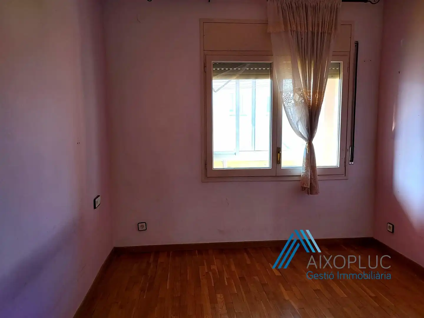 Schlafzimmer von Wohnung zur Miete in Sant Martí Sarroca