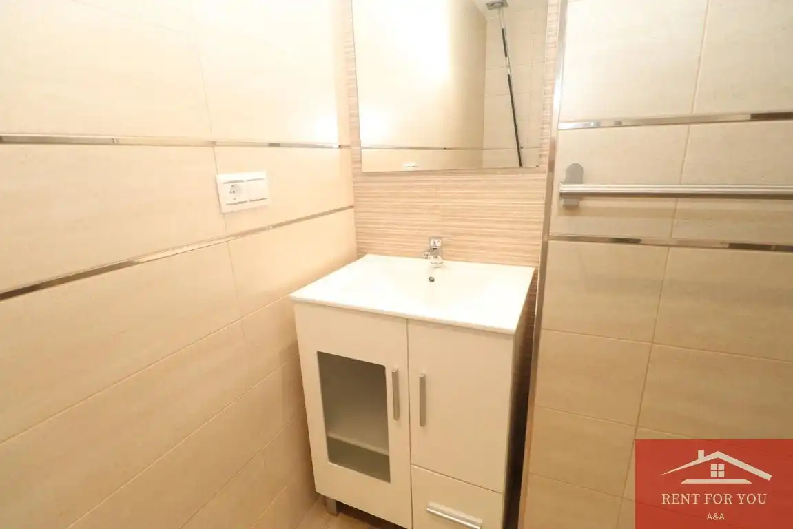 Baño de Piso de alquiler en Alhaurín El Grande con Aire acondicionado