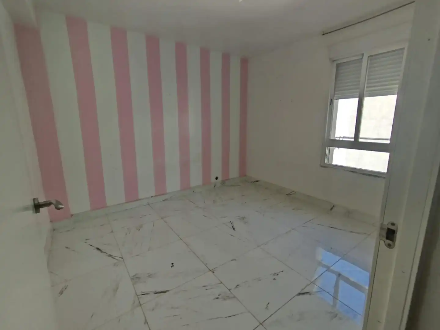 Bedroom of Flat for sale in Madrid