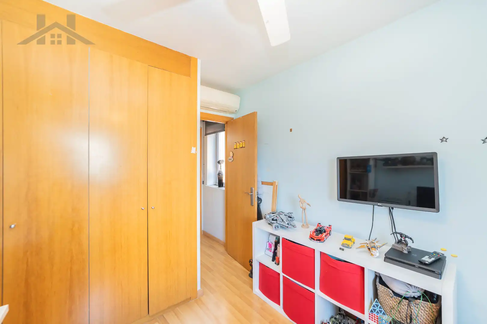 Bedroom of Flat for sale in Fuencarral - El Pardo