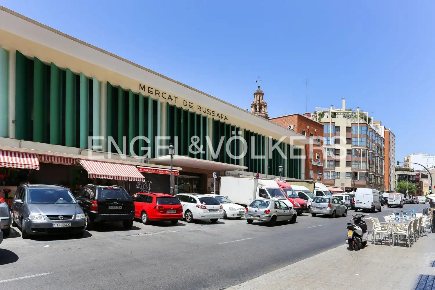 Exterior view of Flat for rent in Valencia  with Air Conditioner, Heating and Balcony