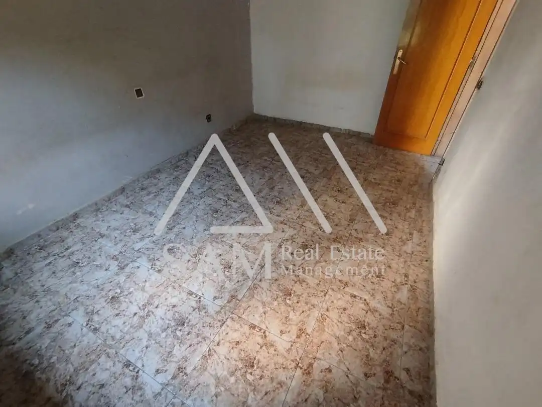 Erdgeschoss zum Verkauf in Badalona mit Balkon