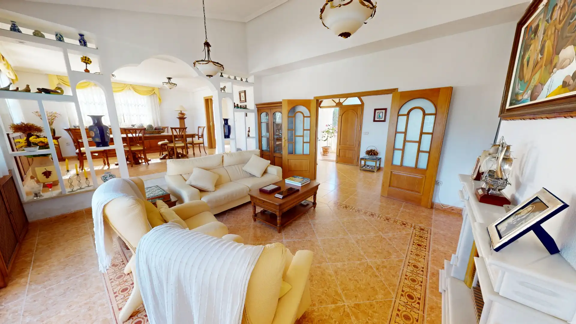 Sala d'estar de Casa o xalet en venda en El Campello amb Aire condicionat, Calefacció i Jardí privat