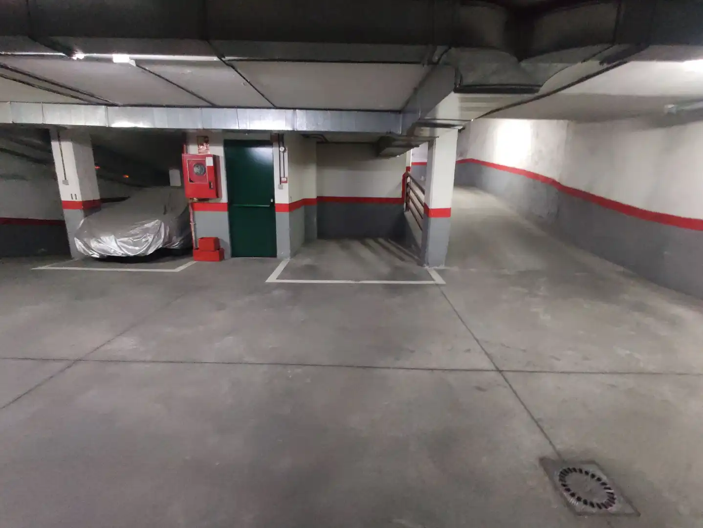 Parkplatz von Garage zum Verkauf in Madrid