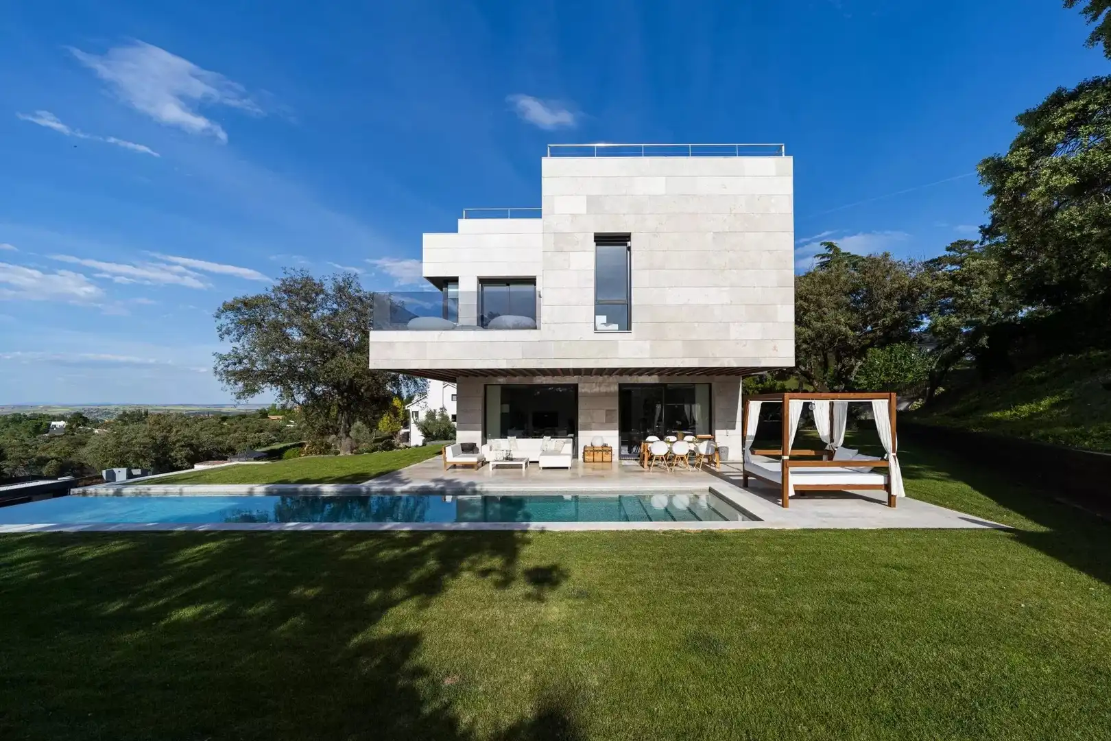 Vista exterior de Casa o chalet en venta en Ciudalcampo con Aire acondicionado, Calefacción y Piscina