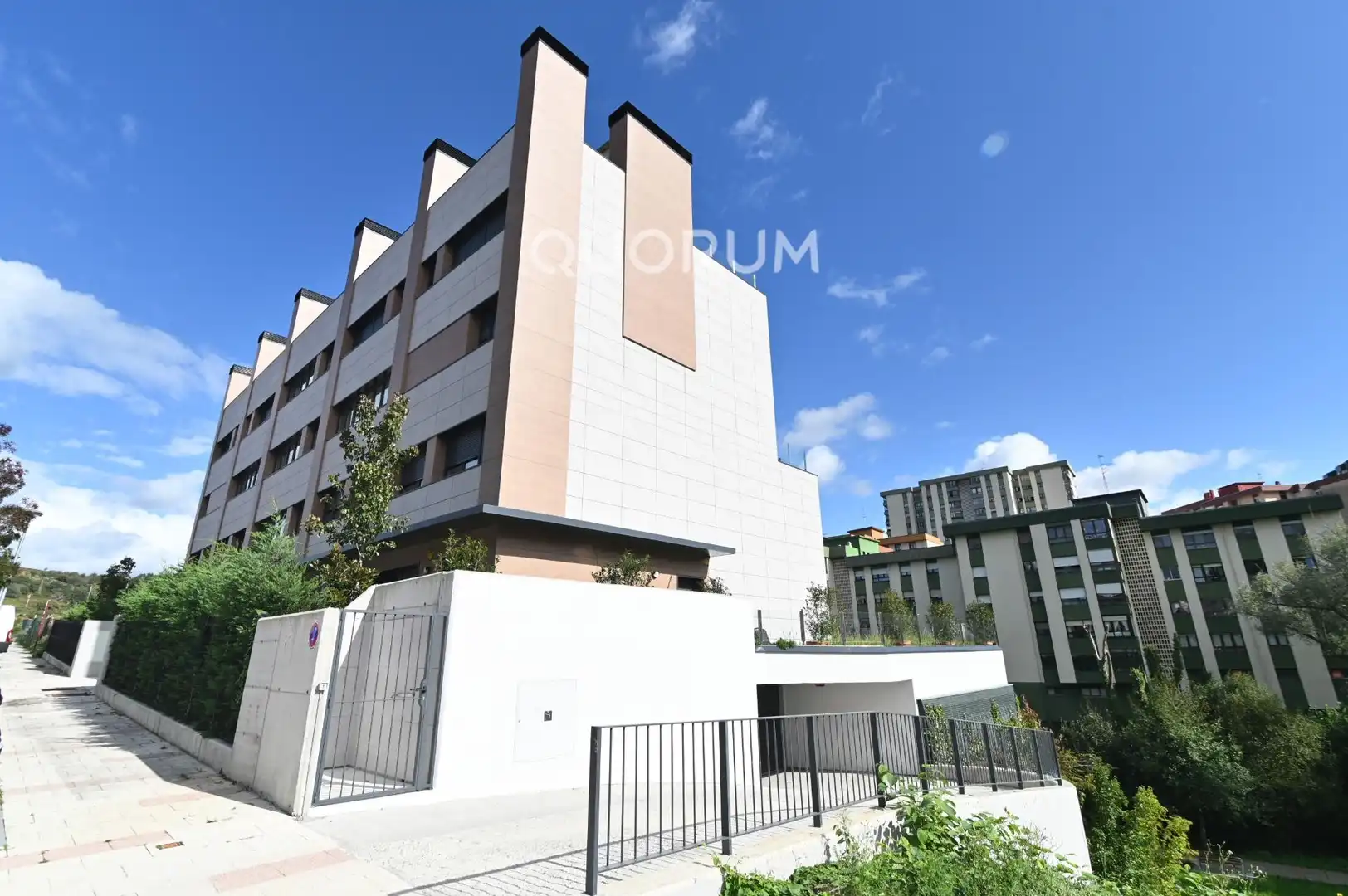 Exterior view of Duplexes for sale in Negurigane - Peruri