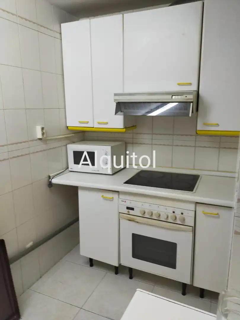 Küche von Wohnung zur untervermieten in Toledo mit Heizung, Parkett und Möbliert