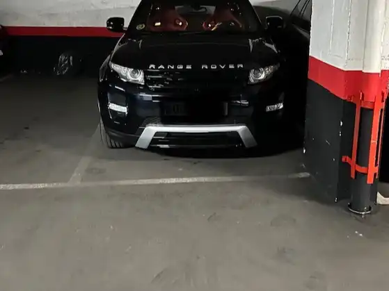 Aparcament de Garatge en venda en Madrid