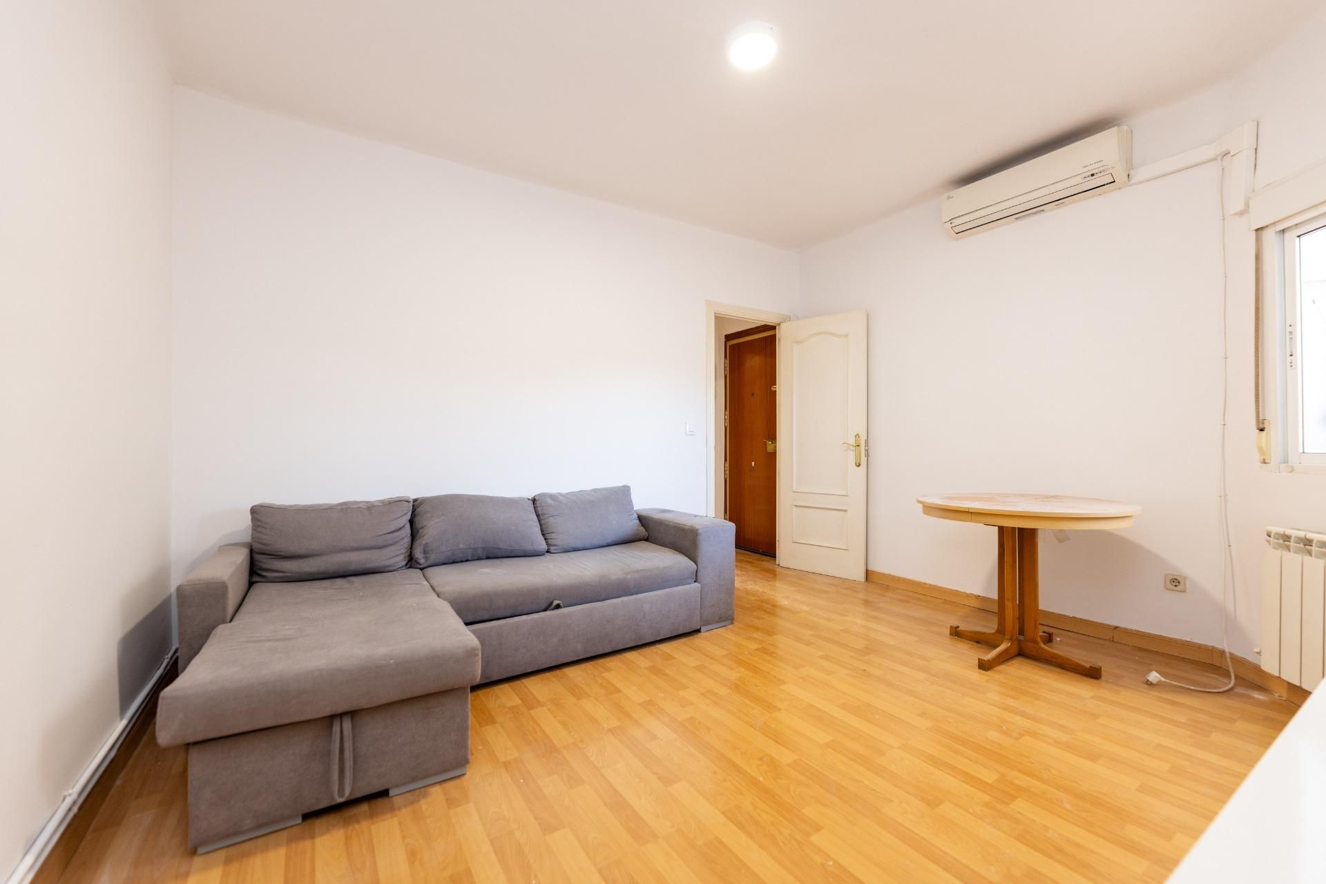 Sala d'estar de Pis de lloguer en  Madrid Capital amb Aire condicionat i Calefacció