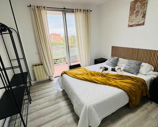 Dormitori de Apartament per a compartir en  Madrid Capital amb Calefacció, Moblat i Rentadora