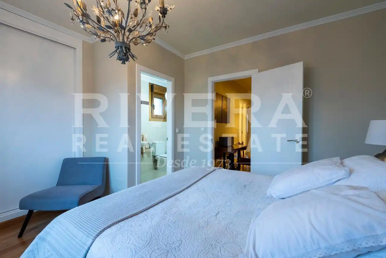 Habitación de Casa o chalet en venta en Sanxenxo con Calefacción, Jardín privado y Parquet