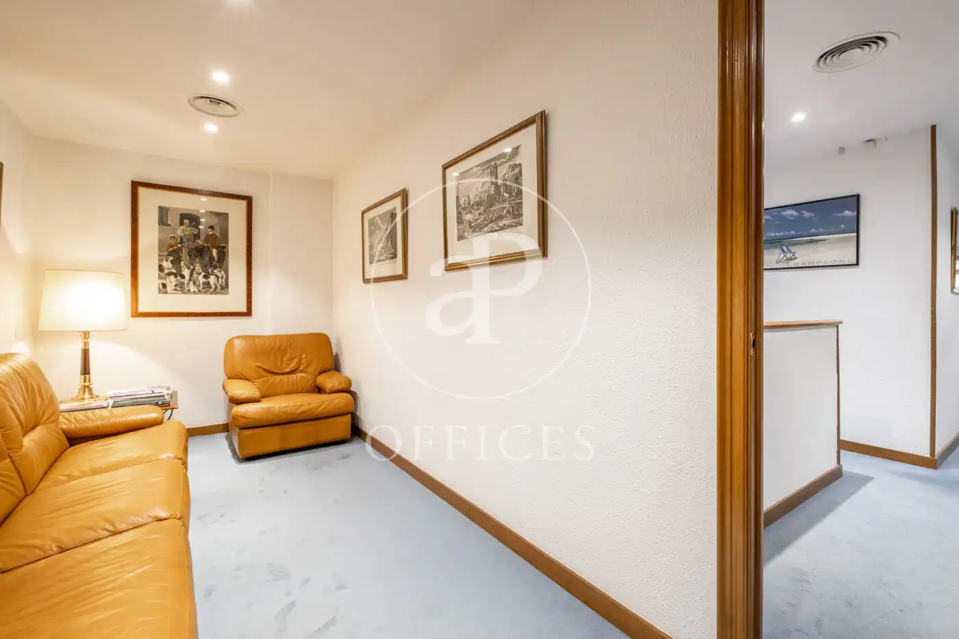 Büro zum Verkauf in Barcelona mit Klimaanlage und Heizung