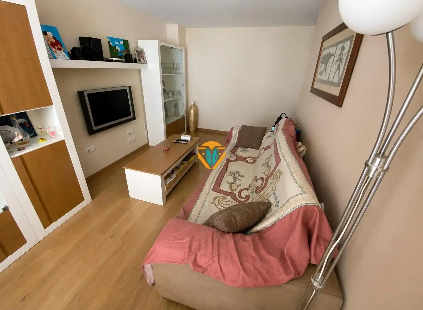 Sala d'estar de Apartament en venda en Benidorm amb Aire condicionat, Parquet i Moblat