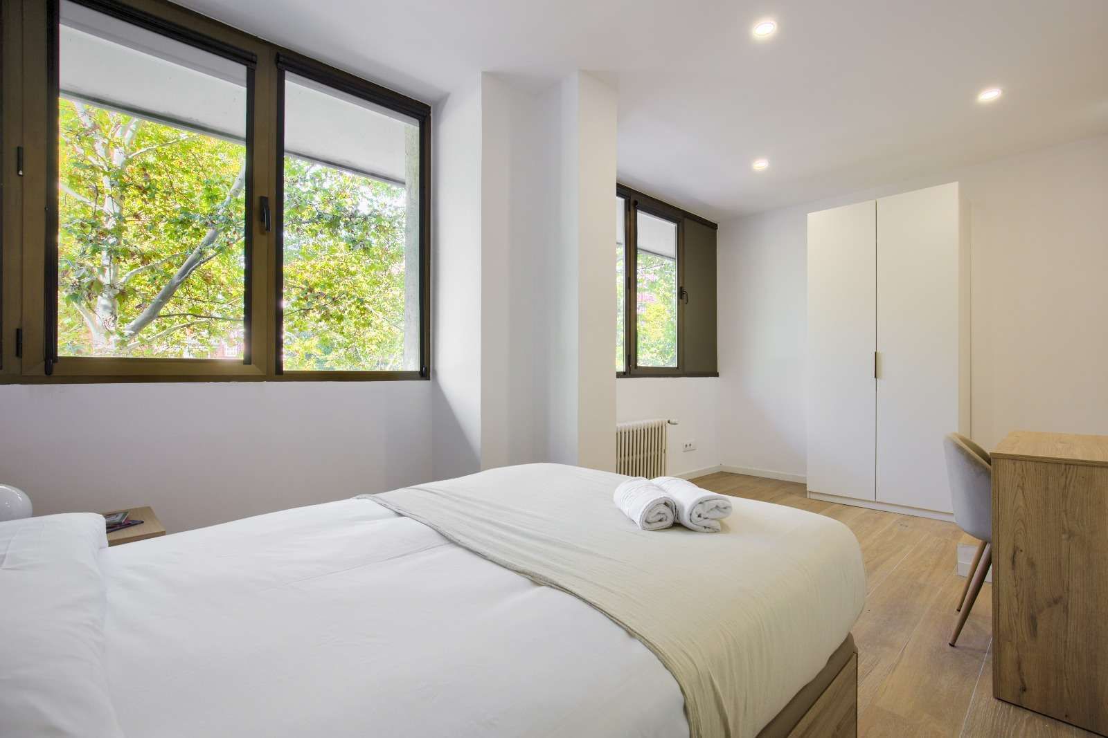 Dormitori de Estudi per a compartir en  Madrid Capital amb Aire condicionat i Terrassa