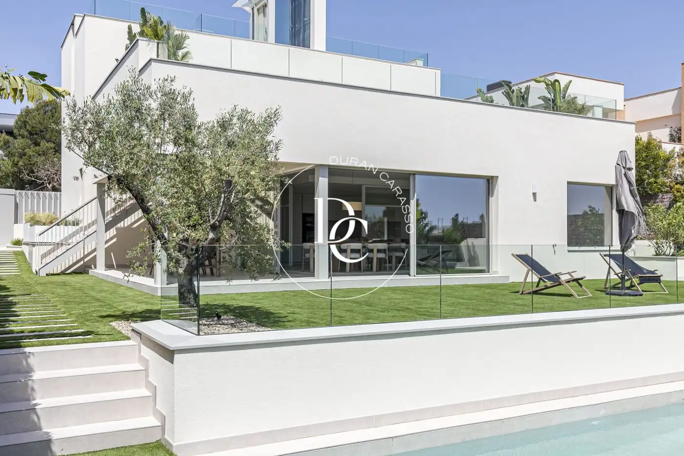 Casa con piscina en venta en Carrer Margarida Xirgu, imagen 6
