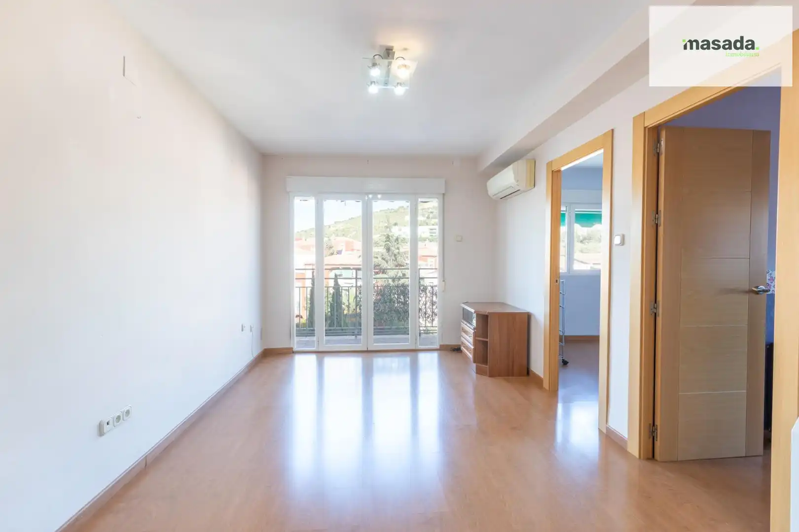 Habitación de Piso en venta en Granada con Aire acondicionado, Calefacción y Balcón