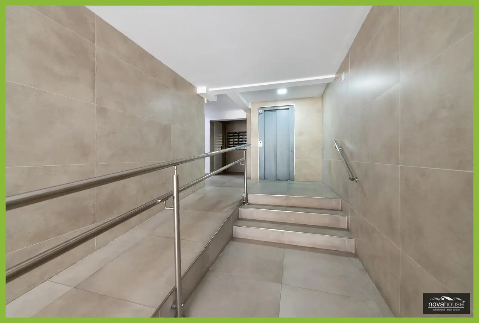 Flat with lift for sale in Avenida JUAN XXIII, imagen 20