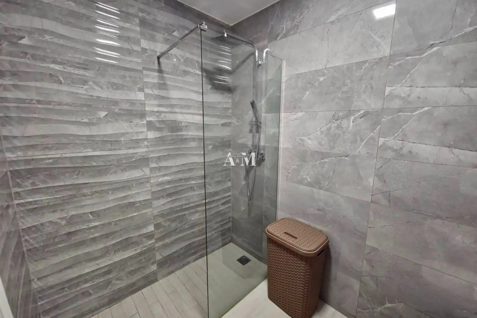 Detached homes for rent in La Regia