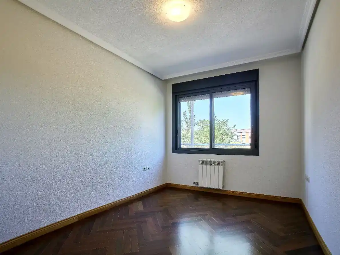 Schlafzimmer von Wohnung zur Miete in Valladolid Capital