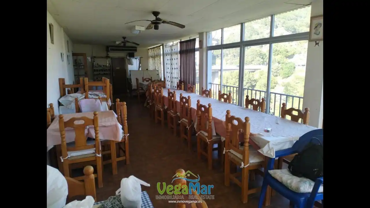 Edificio en venta en Nerja