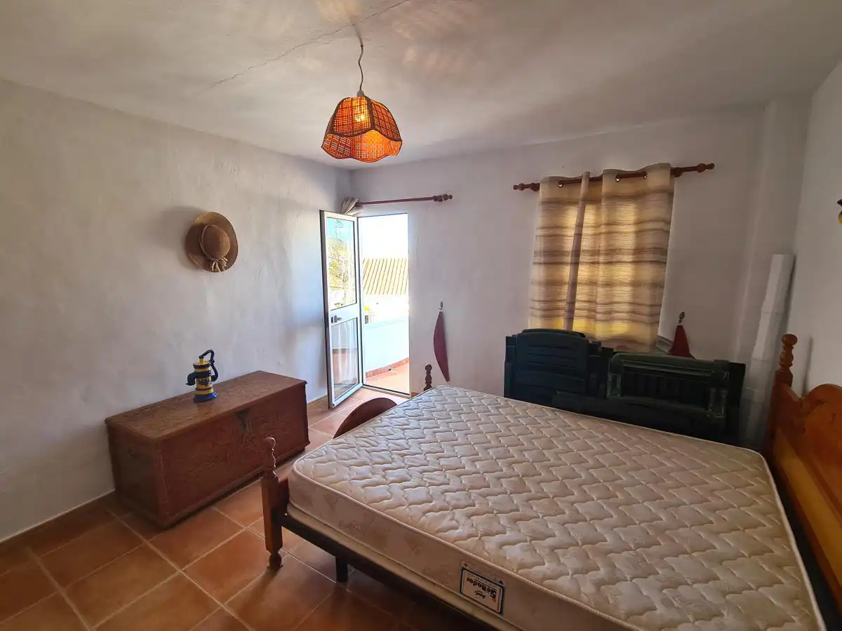 Dormitori de Casa o xalet en venda en Cómpeta amb Terrassa i Moblat