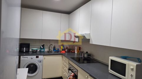 Foto 2 de Piso en venta en Calle de las Acacias, Garrido Norte, Salamanca Capital