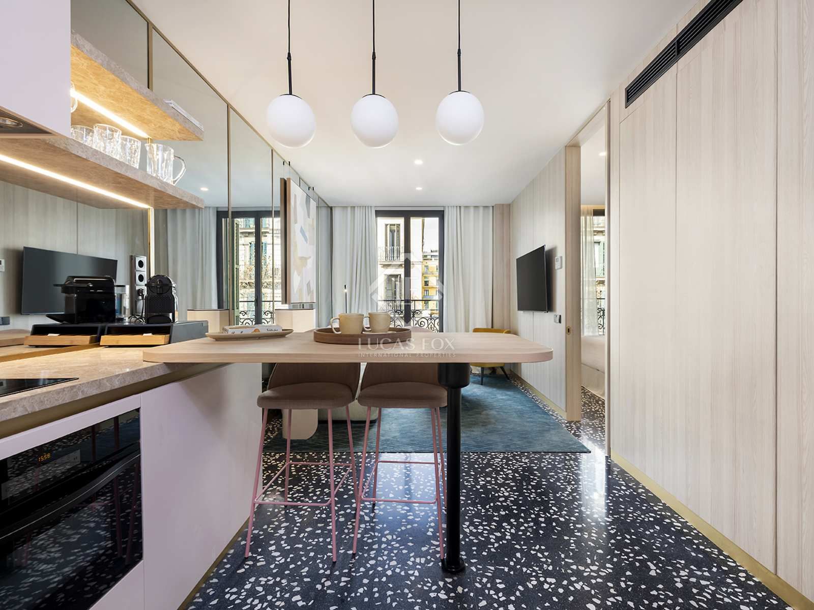 Dormitori de Pis de lloguer en  Barcelona Capital amb Aire condicionat, Calefacció i Parquet