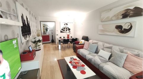 Foto 4 de Piso en venta en Mercat, Rubí