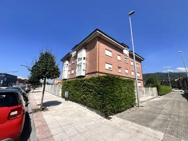 Vista exterior de Apartament en venda en Villaviciosa amb Calefacció i Traster