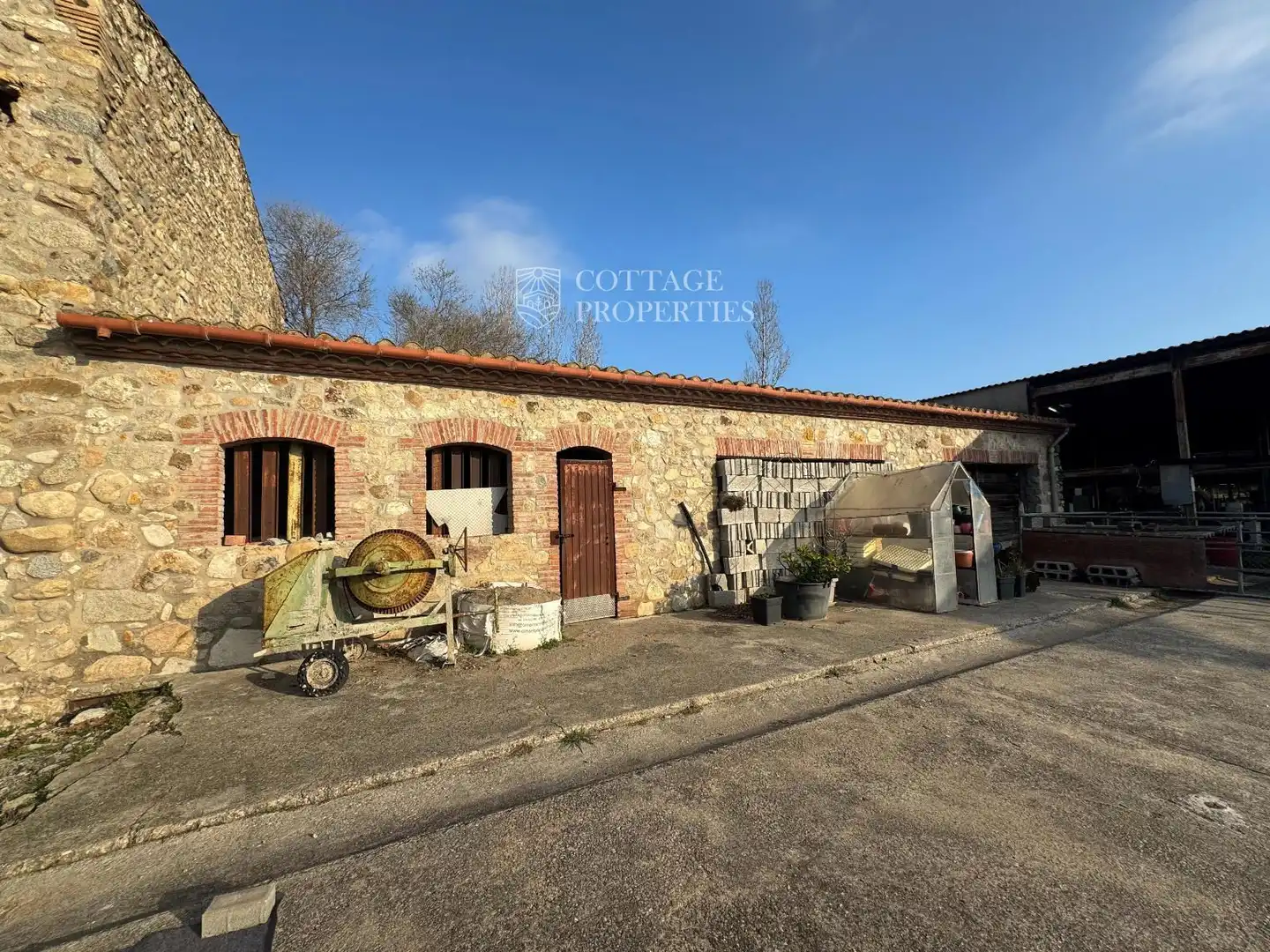 Vista exterior de Finca rústica en venta en Darnius